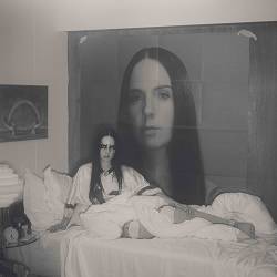 MØ - Meat on a Stick