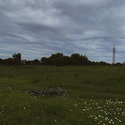 Liia, Двоє в кімнаті - Останній день літа