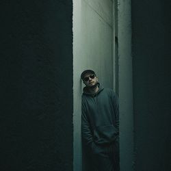 Білий Бо - Стіни