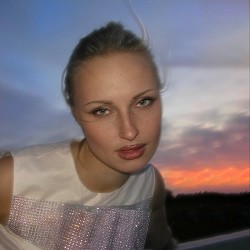 Saint clara - Breakup Glow