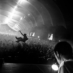 Fred again, Jamie T - Lights Burn Dimmer